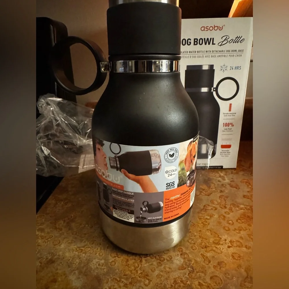 Asobu Dog Bowl Attached to Stainless Steel Insulated Travel Bottle 33 oz Black